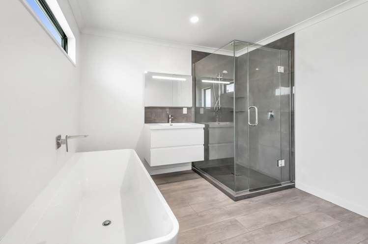 54 Brook Street Southbridge_18