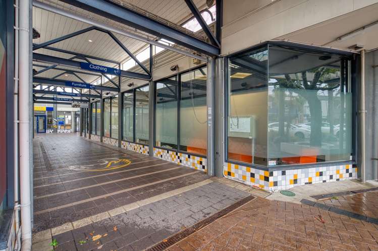 141-157 Queens Road Panmure_17