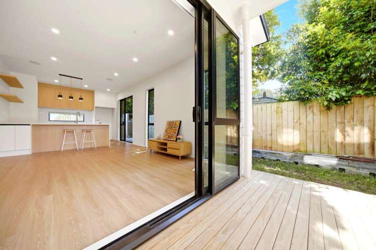 30D Lowtherhurst Road Massey_7