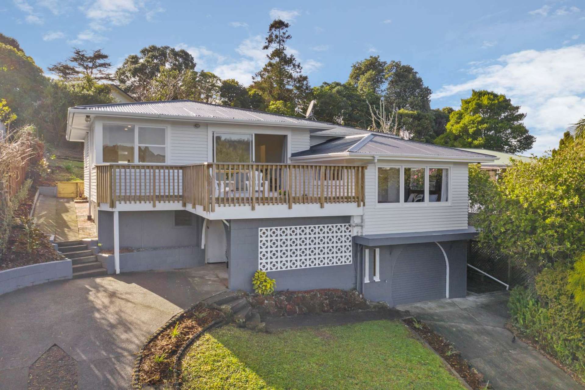 8 Ragley Street Titirangi_0