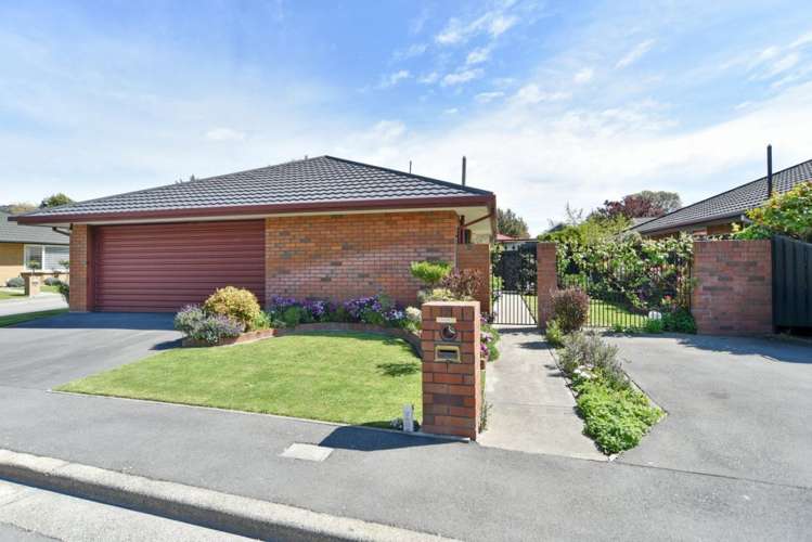 1 Castle Way Beckenham_6