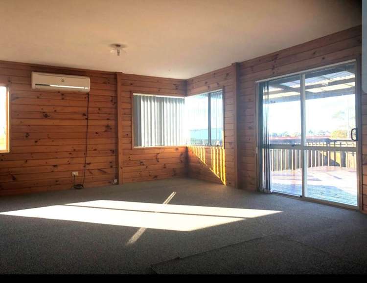 24A Woodford Avenue Henderson_10