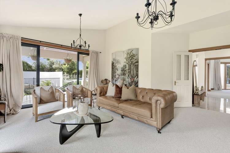 203 Athlone Drive Cambridge_9