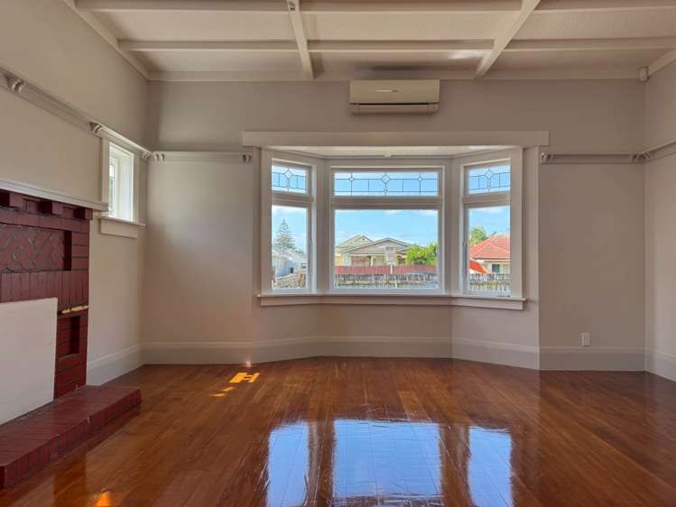 1087 Dominion Road Mt Roskill_8