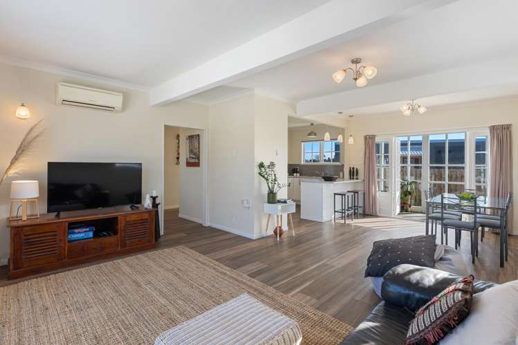 119 Main Highway Otaki_6