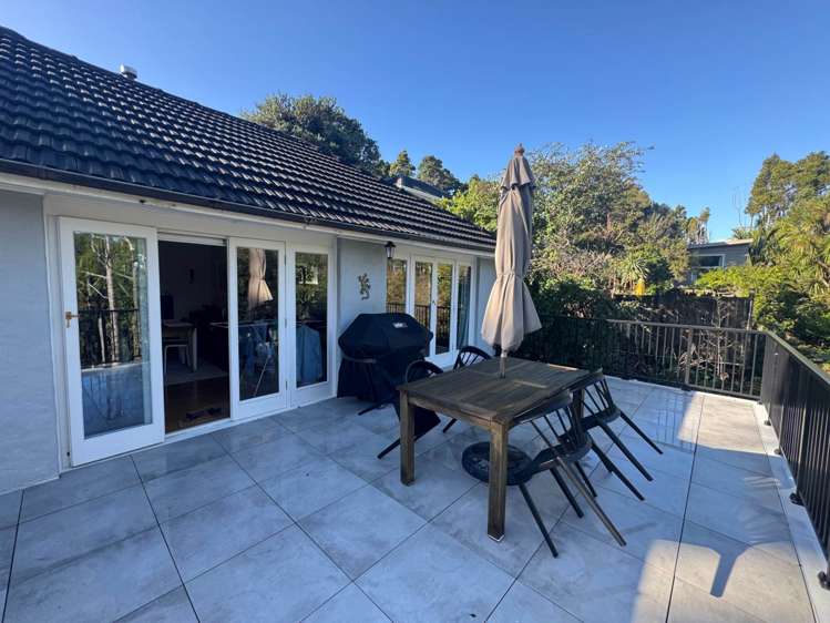 25 Arama Avenue Titirangi_7