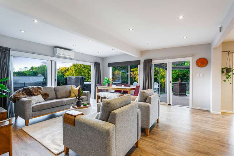 6 Sunnyview Road Greenhithe_5