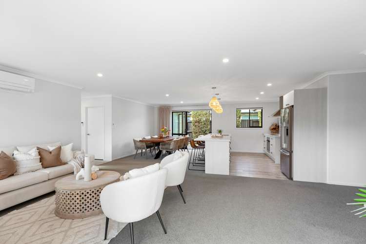 21 Livingstone Drive Papamoa_16