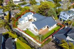 Dual-Home in Hauraki – Home & Income Potential