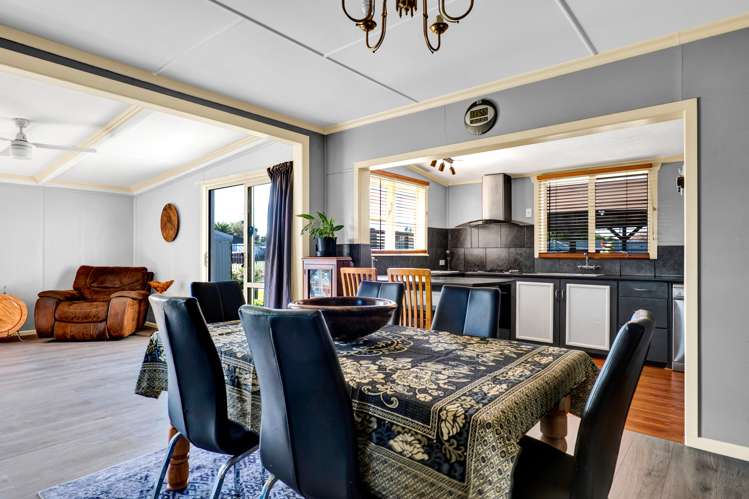 10 Tauranga-A-Ika Street Manaia_7