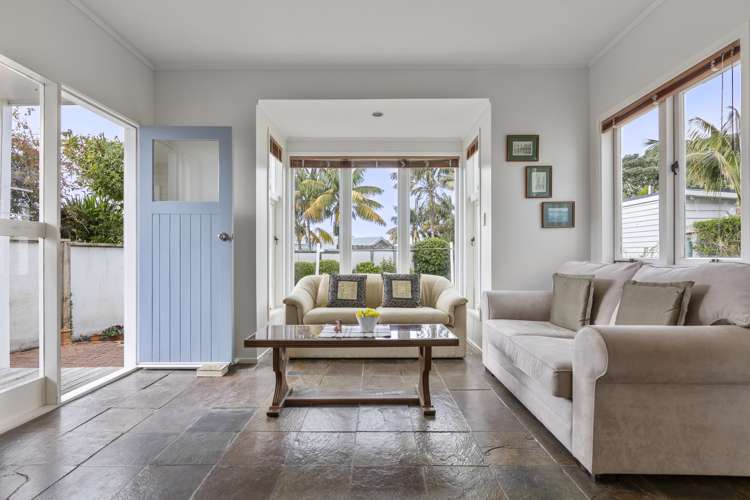 62 Vauxhall Road Devonport_10