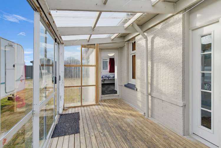 30 McCaughan Street Browns_4