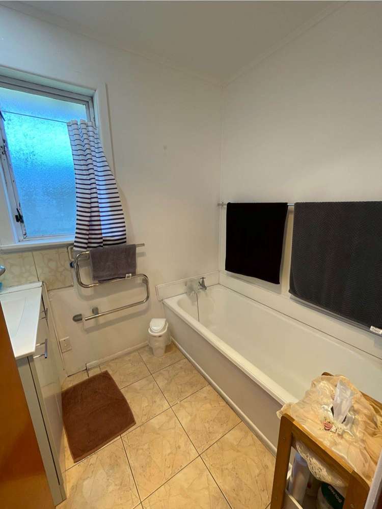 1/7 Laburnum Road New Windsor_8