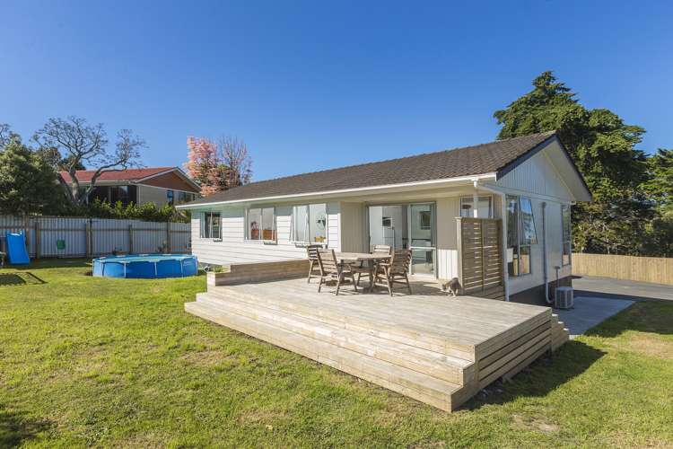 34 Zita Maria Drive Massey_5