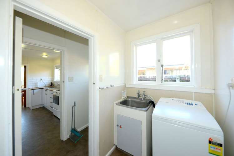 9 Shaftesbury Street Avonhead_17