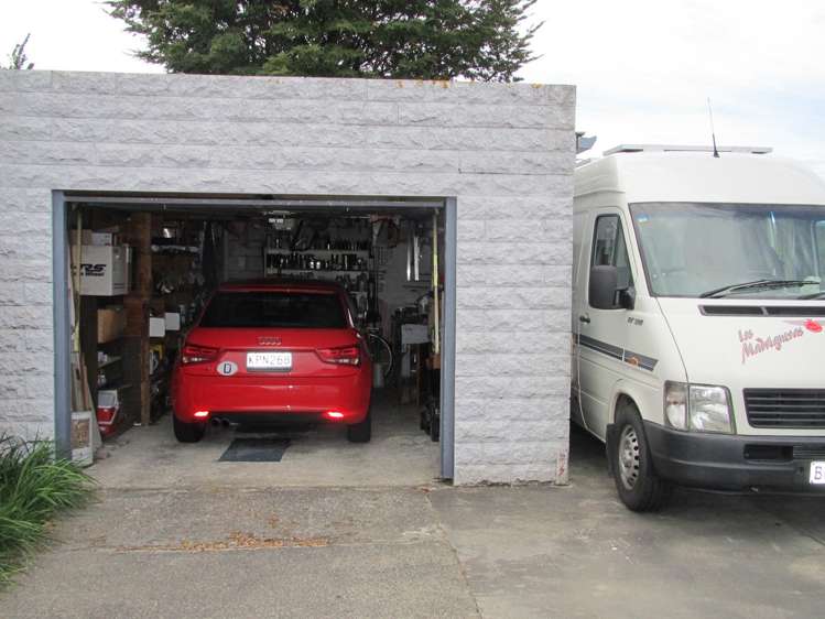 10 Walnut Place Mosgiel_18