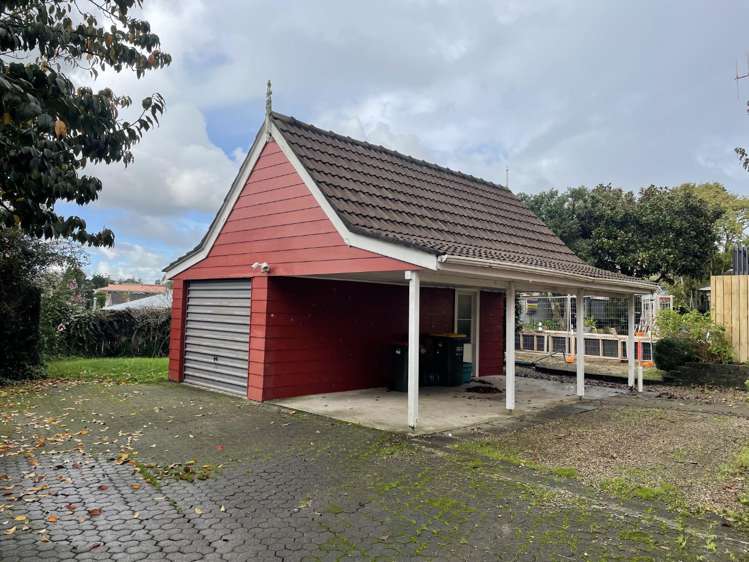 53 Poaka Avenue Dinsdale_2