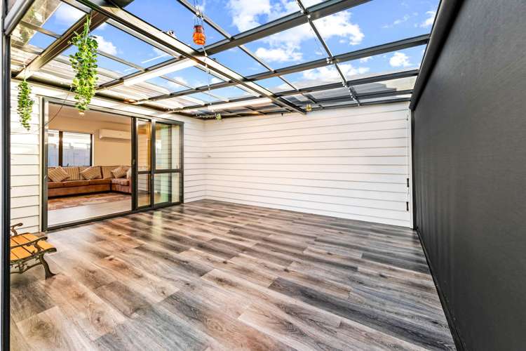 16 Survila Street Takanini_11