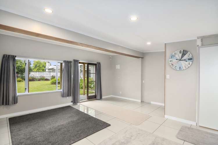 18 Lucy Murcott Place Stoke_11