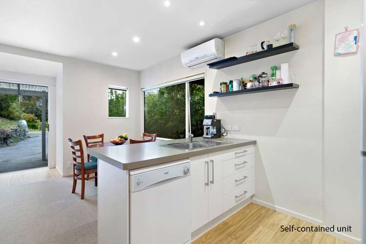 40 Arawata Terrace Fernhill/Sunshine Bay_11