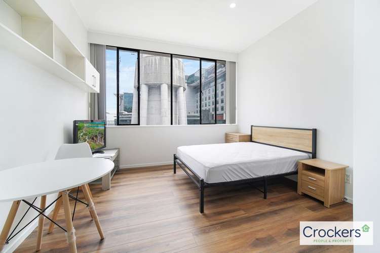 4E/77-85 Victoria Street West 10015_1