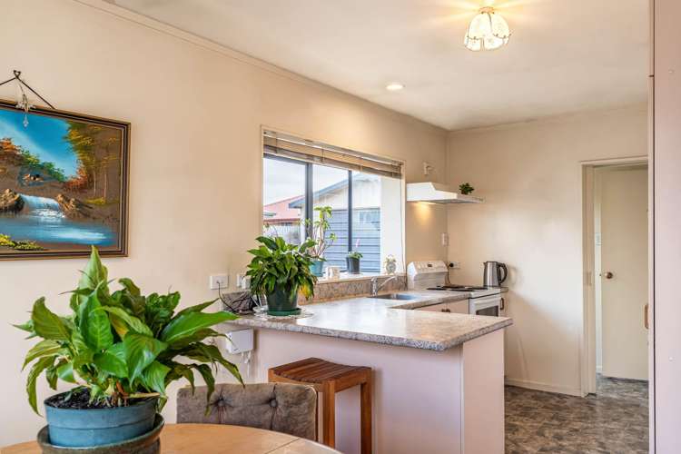 8A Brian Bary Street_3