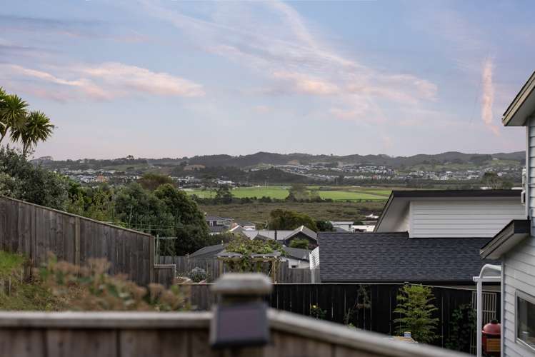 9 Bridget Court Red Beach_11