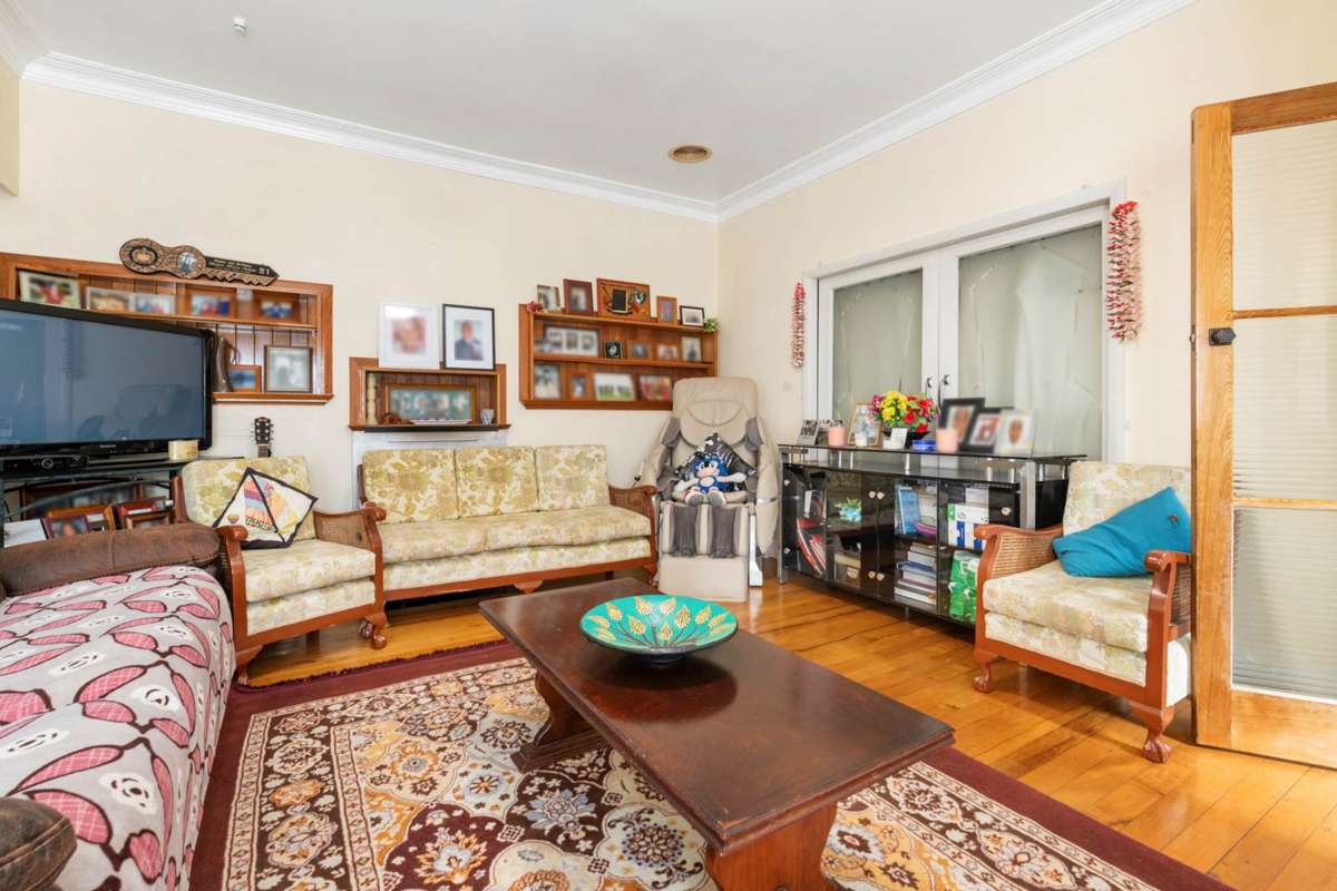 293 Massey Road_3