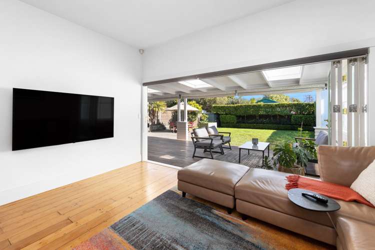 13 Volcanic Street Mount Eden_5