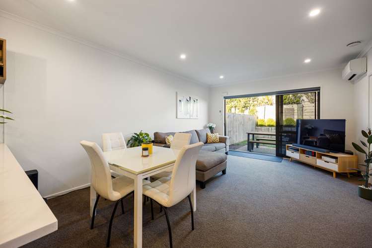 43c Heathfield Avenue Puketaha_13