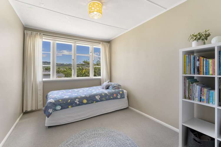 23 Chaffey Crescent Titahi Bay_8