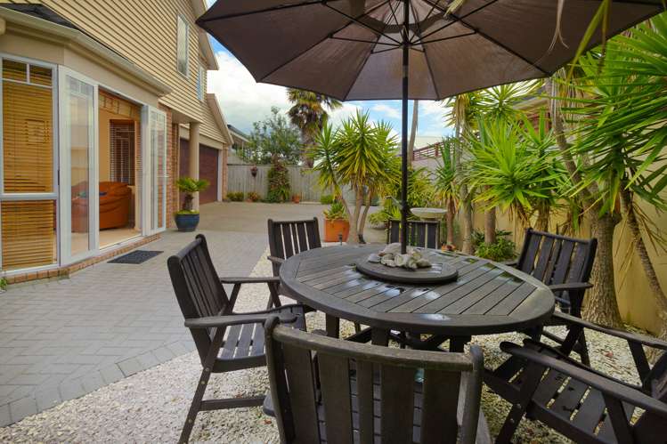 10b Raymond Street Point Chevalier_18