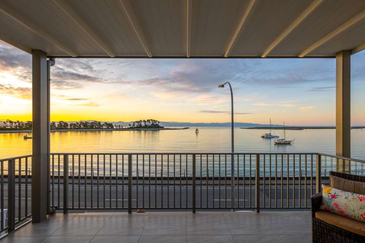 3/371 Wakefield Quay Stepneyville_18