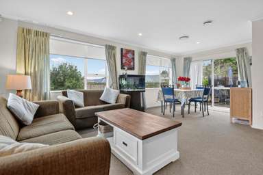 21 Mews Place_2