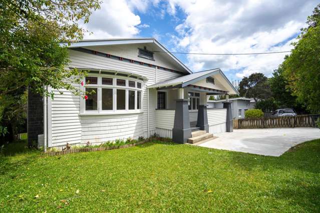 9 Hutchinson Avenue New Lynn_2