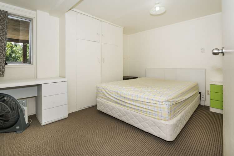 64 Glengarry Road Glen Eden_20