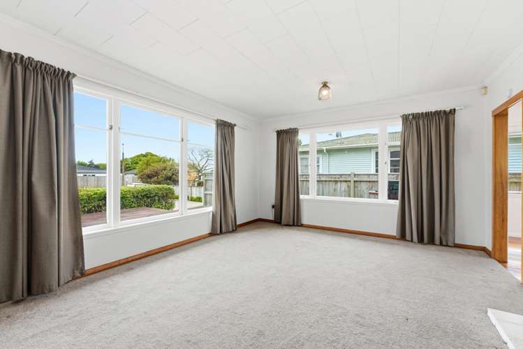 12 Belvedere Crescent Takaro_10