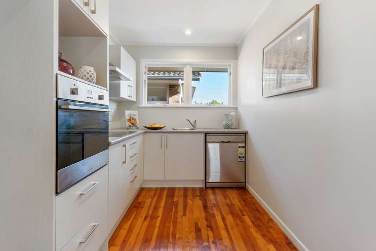 8/16 Boyd Avenue Royal Oak_5