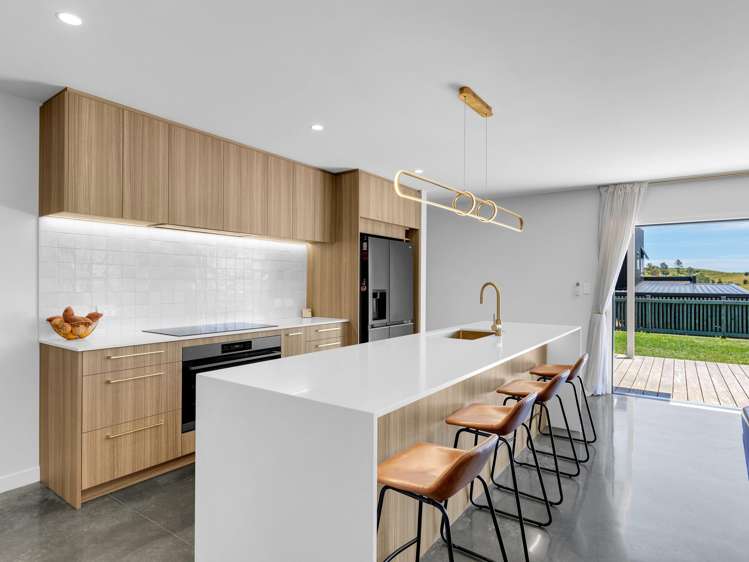 2 Taeore Lane Raglan_16