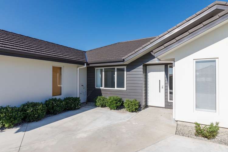 5 Mahi Grove Feilding_25