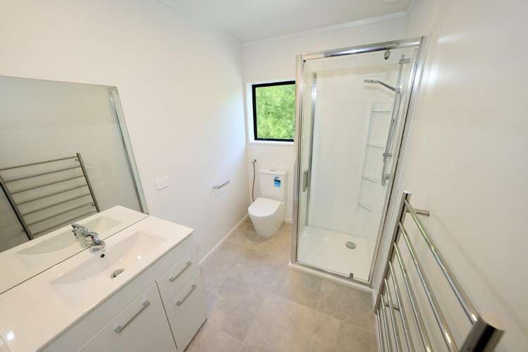 4/121 Tipahi Street Nelson South_2