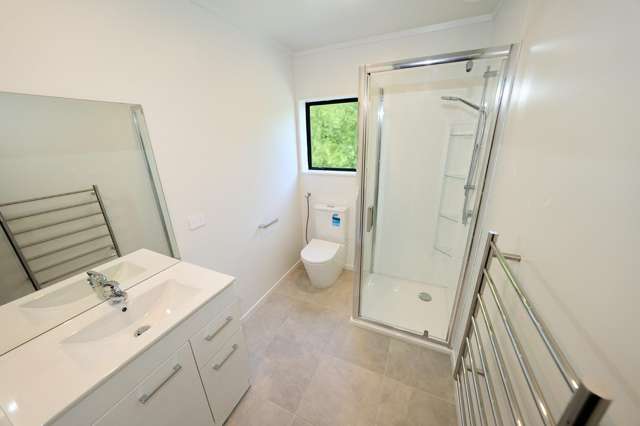 4/121 Tipahi Street 10811_2