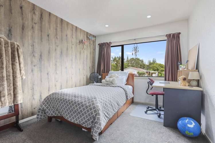 8 Papatahi Place Henderson_4