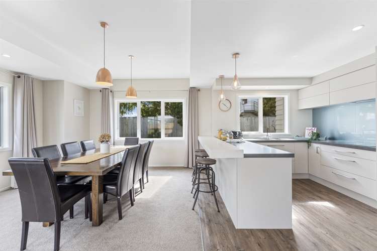 742 Main Street Palmerston North Central_5