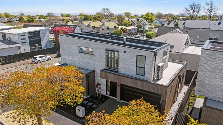 33 Clare Road Merivale_25