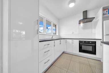 1/98 Melrose Road_4