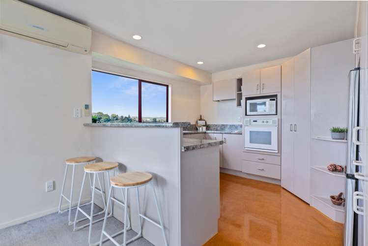 26 Montgomery Road Judea_15