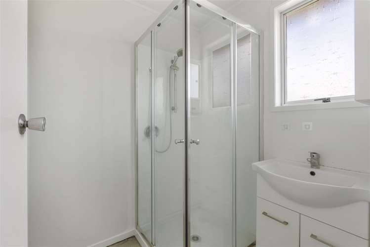 1/21 Cresta Avenue Beach Haven_10