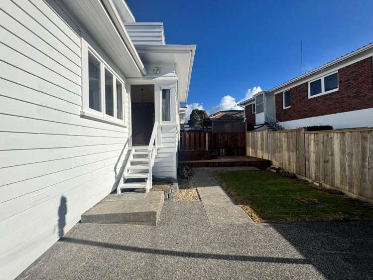 4A Rewiti Ave Takapuna_14
