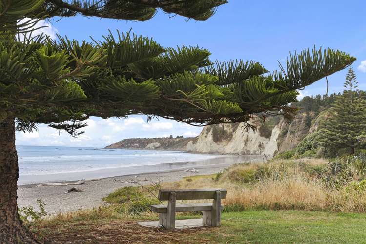 40 Moody Street Gore Bay_11